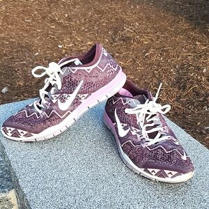 Nike Free 5.0 TR Fit 4 Athletic Shoes In Deep Burgundy And Ivory Sz 9